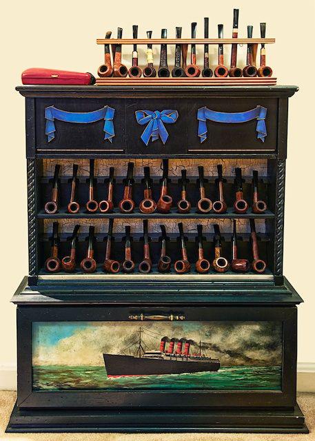 Pipe cabinet